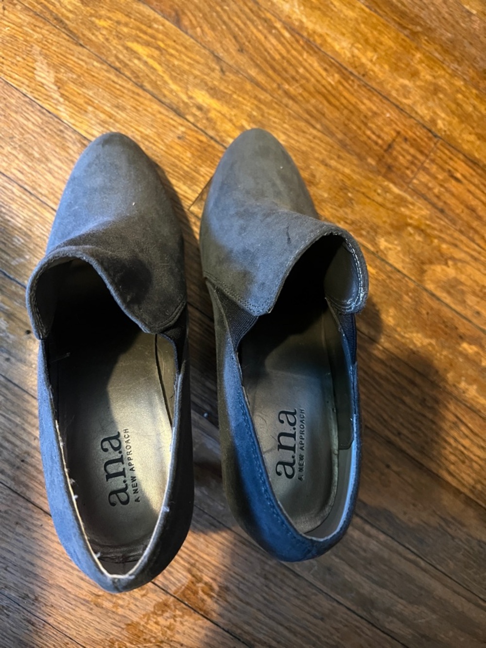 Anne Klein Black Suede Slip-On Mules